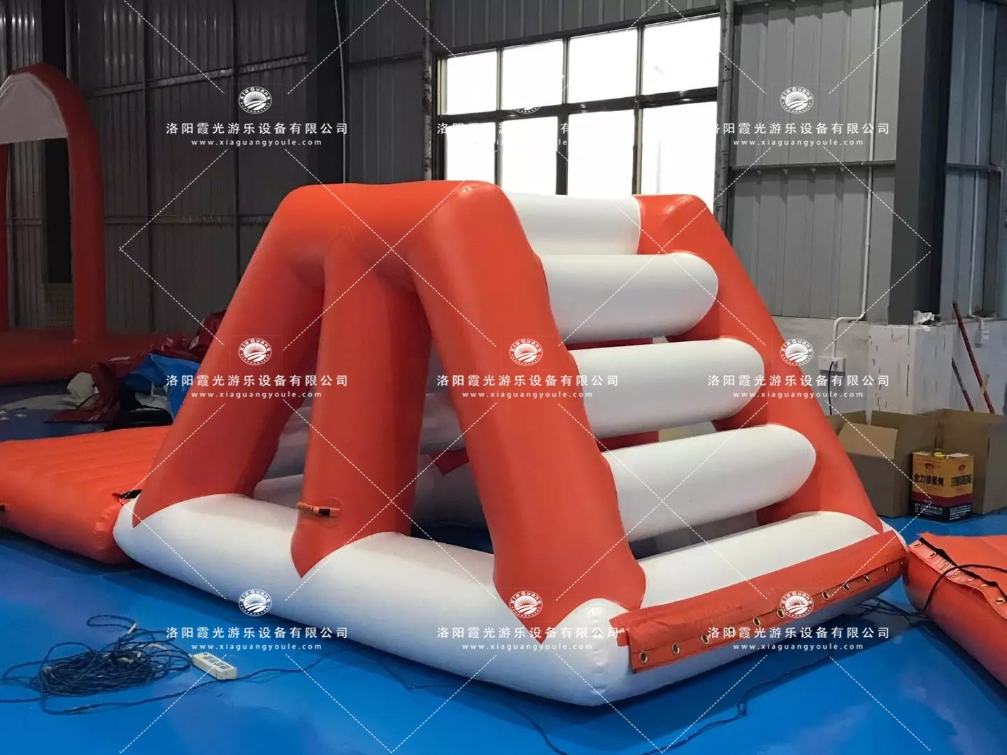 阿合奇水上闯关设施